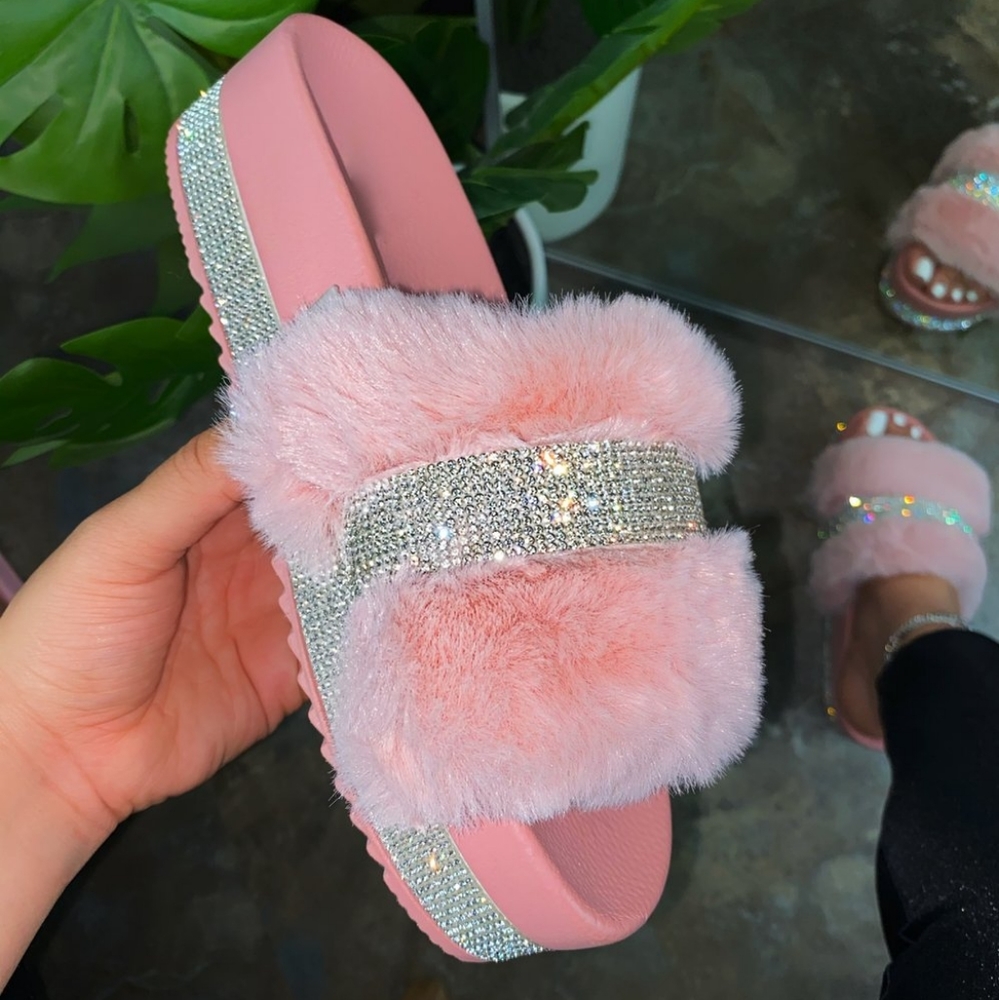 Pink Fur Rhinestone Slides